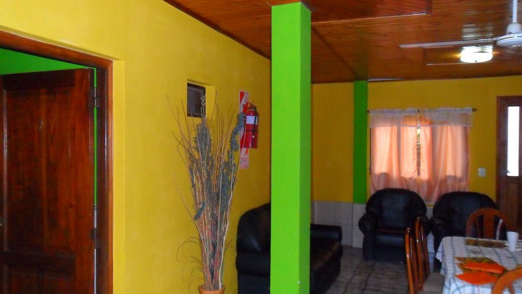 Residencial Arcoiris Hotel Puerto Iguazú Kültér fotó